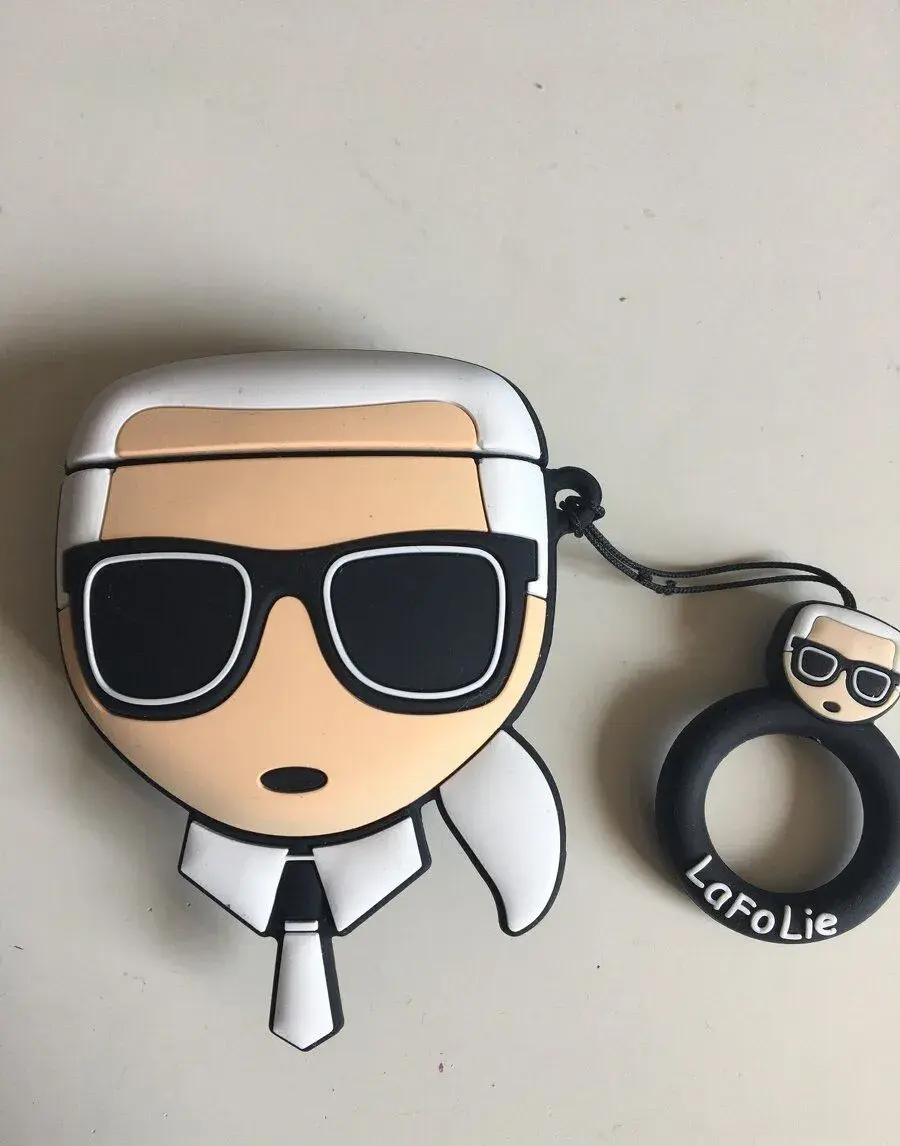 Kryt na Iphone + kryty na Airpady - K.Lagerfeld