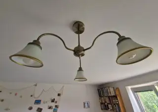 Nový značkový lustr 3xE14