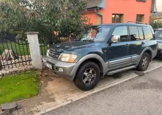 Mitsubishi Pajero – 2000, 382 000 km
