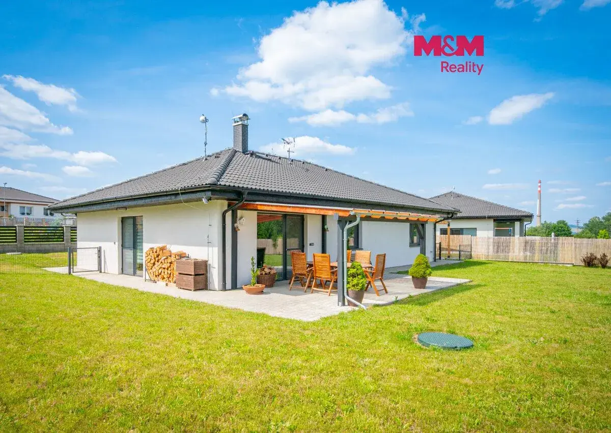 Pronájem rodinného domu, 121 m², Benešov