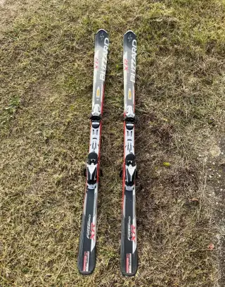 Lyže blyzzard xr 167cm