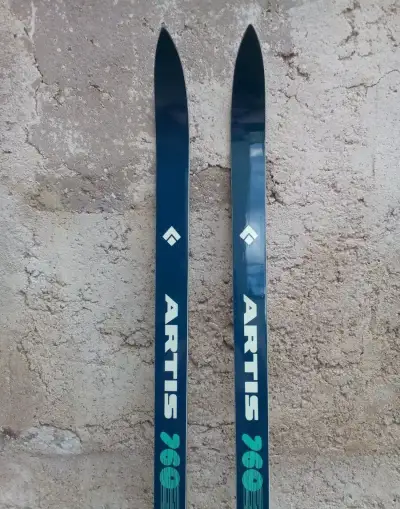 běžkové lyže artis cross 760