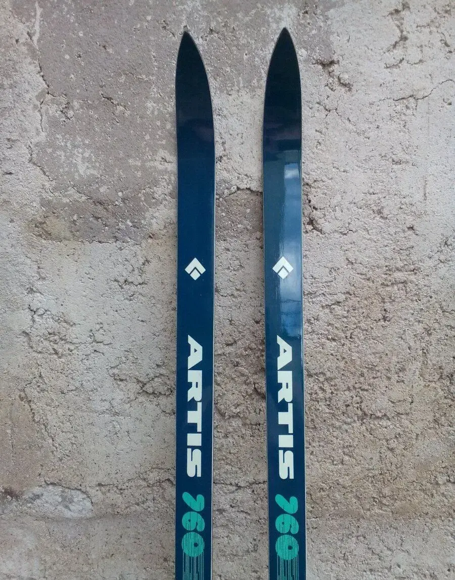 běžkové lyže artis cross 760
