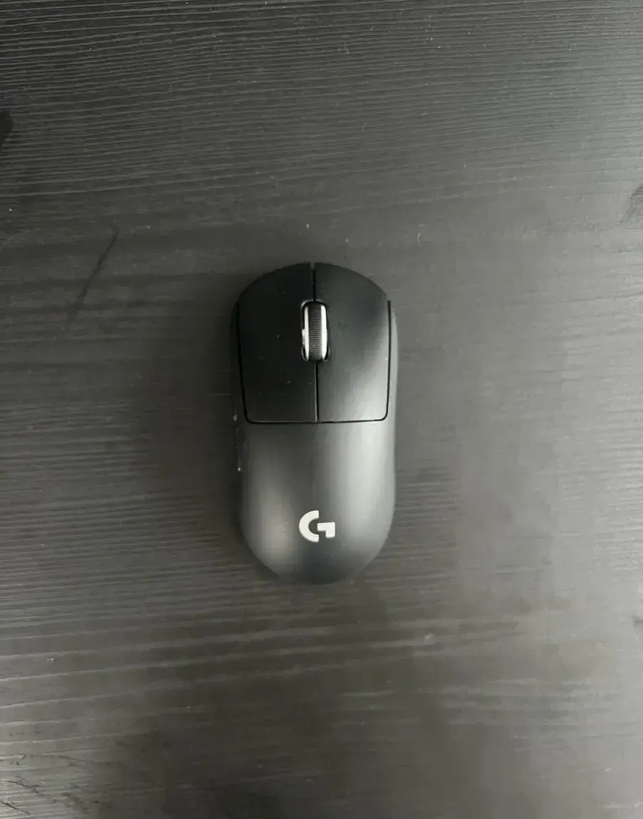 Logitech G PRO X SUPERLIGHT – černá