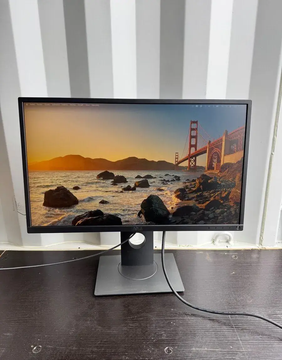 Dell P2417H – 24" IPS monitor Full HD, výškově nastavitelný