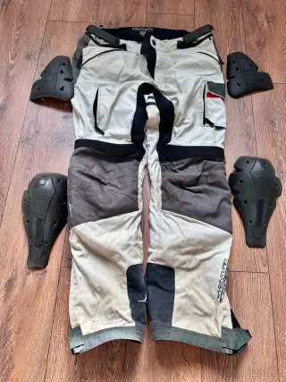Adventurekalhoty na moto Vanucci 56