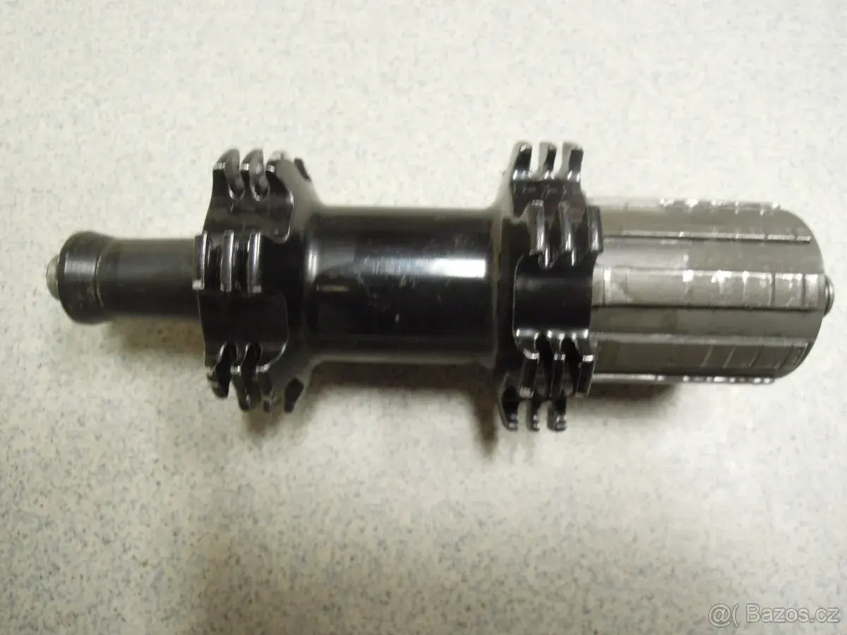 zadní náboj mavic