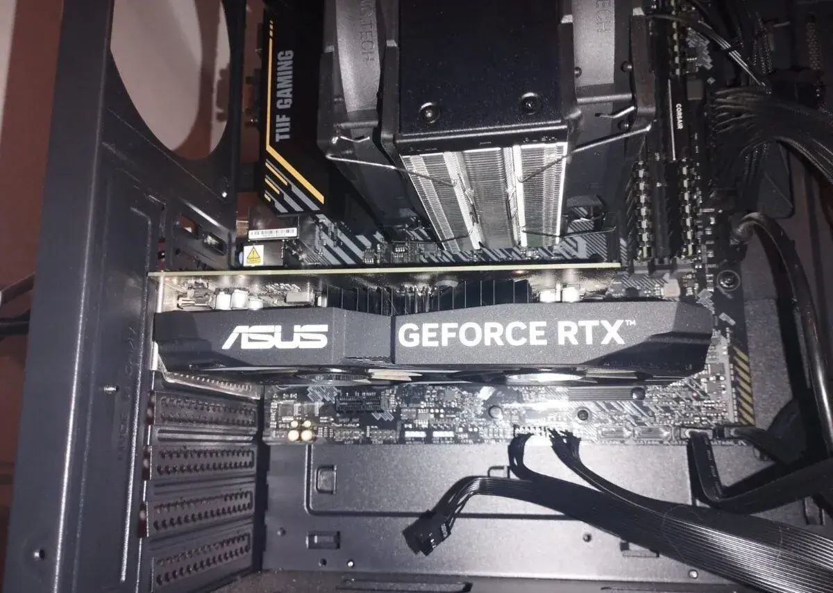 ASUS RTX 3050 6GB + ZÁRUKA