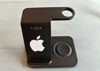 Stojánek FIXED na Apple iPhone, Apple Watch a sluchátka – če