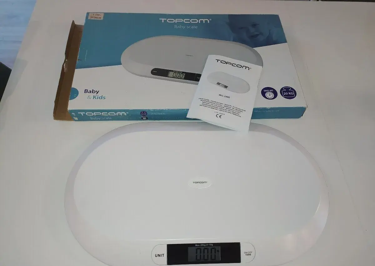 Kojeneckou digitalni vahu Topcom