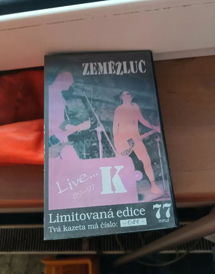 VHS Zeměžluč Live 89-97