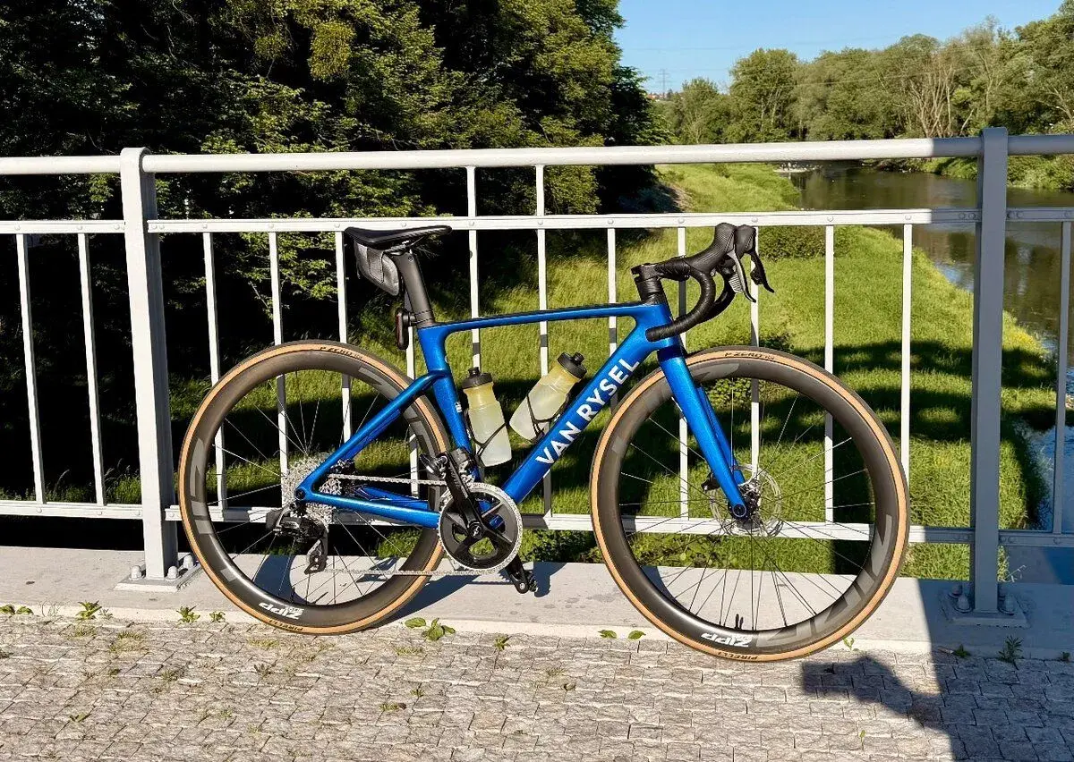 Karbonové silniční kolo Van Rysel RCR Rival AXS - XS