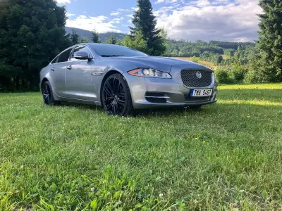 Jaguar xj – 2010