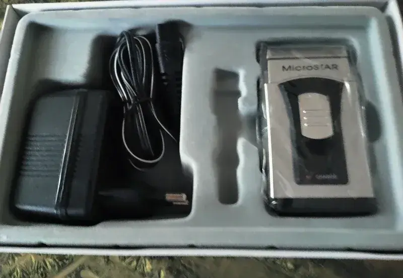 Holicí strojek microstar