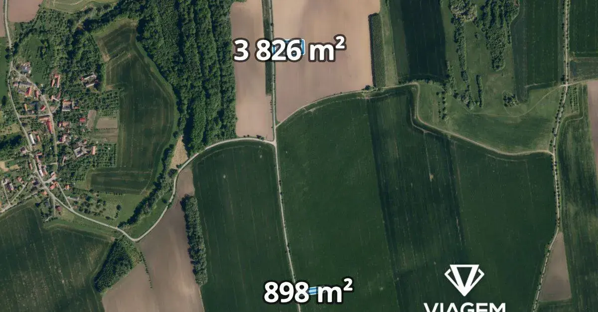 Pole 4 724 m², Podíl 50 % o výměře 2 362 m²