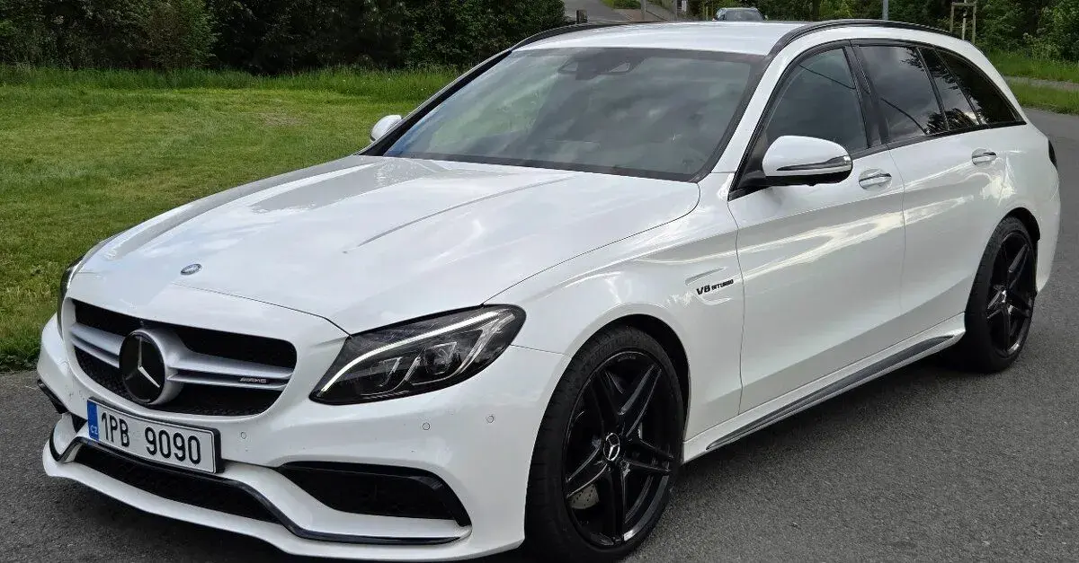 Mercedes-Benz C63 – 2016, 169 000 km