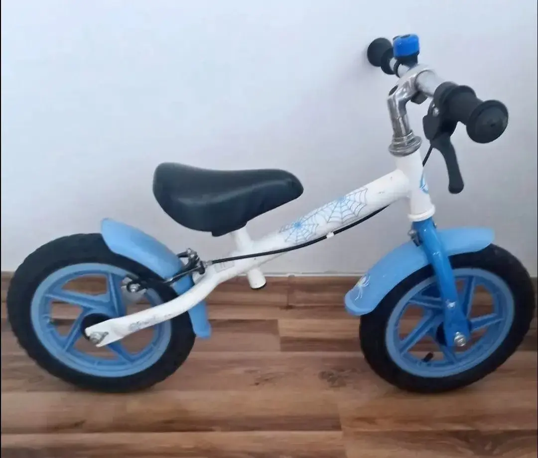 Dětské odrážedlo