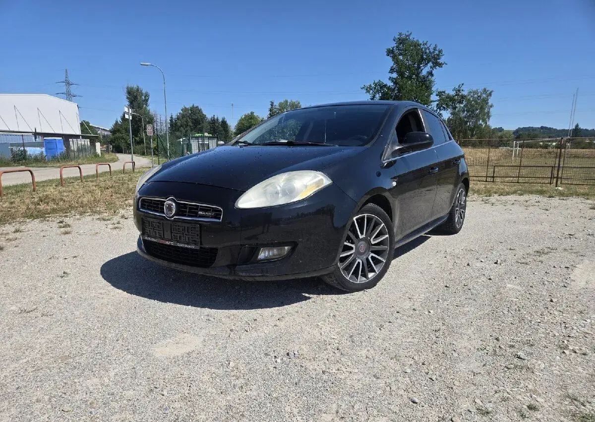 Fiat Bravo – 2008, 220 000 km