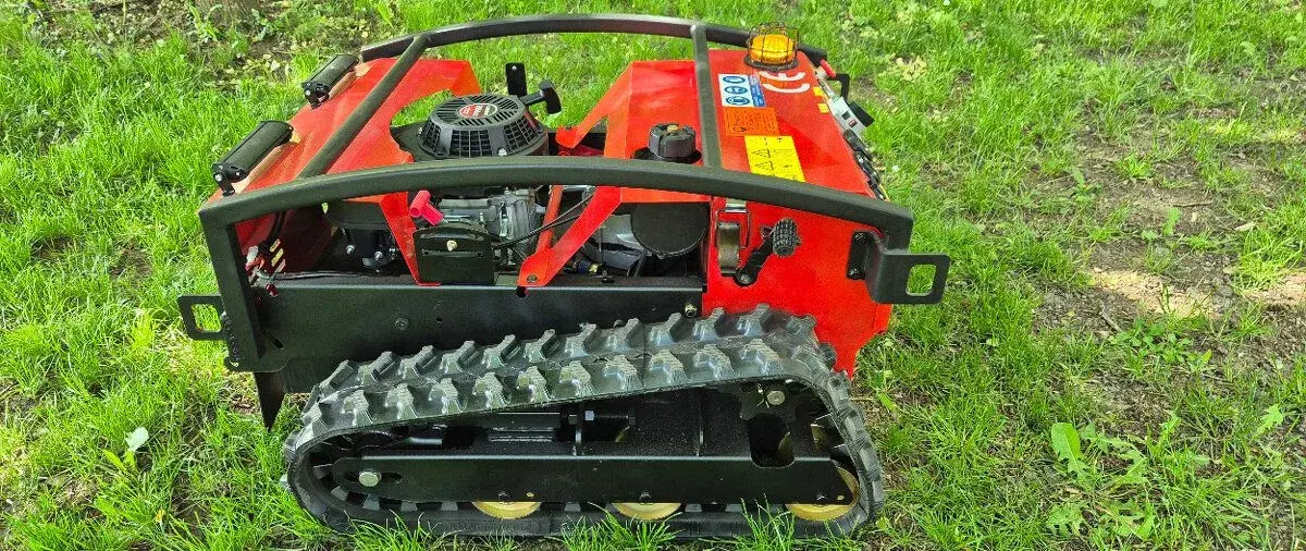 RC svahová mulčovací sekačka SKK55-B/11,5HP