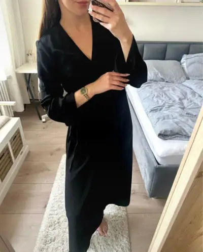 Krásné černé zavazovací šaty H&M