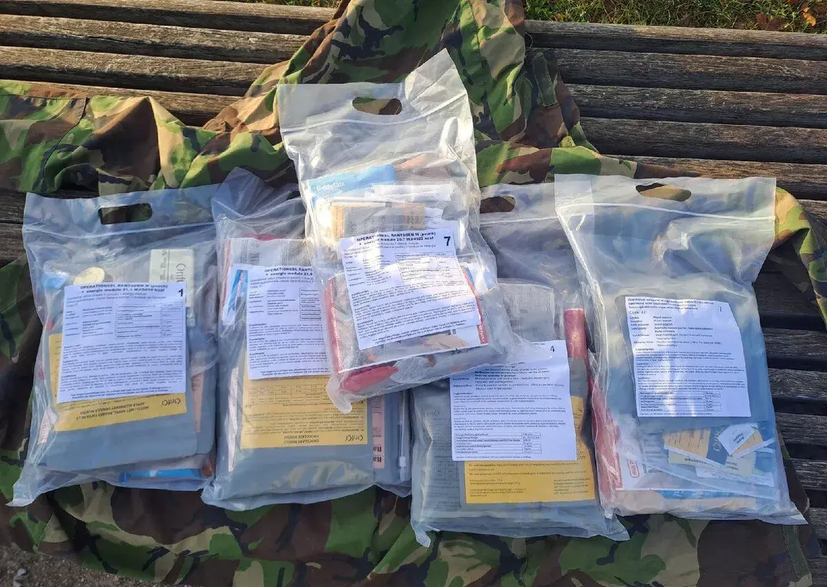 🇳🇱 NIZOZEMSKÉ VOJENSKÉ MRE – 24H. DÁVKY PLNÉ JÍDLA