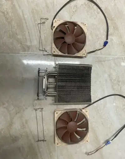 Noctua NH-U12P + 2 ventilátory + originální kit LGA1366