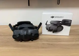 DJI Goggles 3 – Kompletní balení, V ZÁRUCE do 03/2027,
