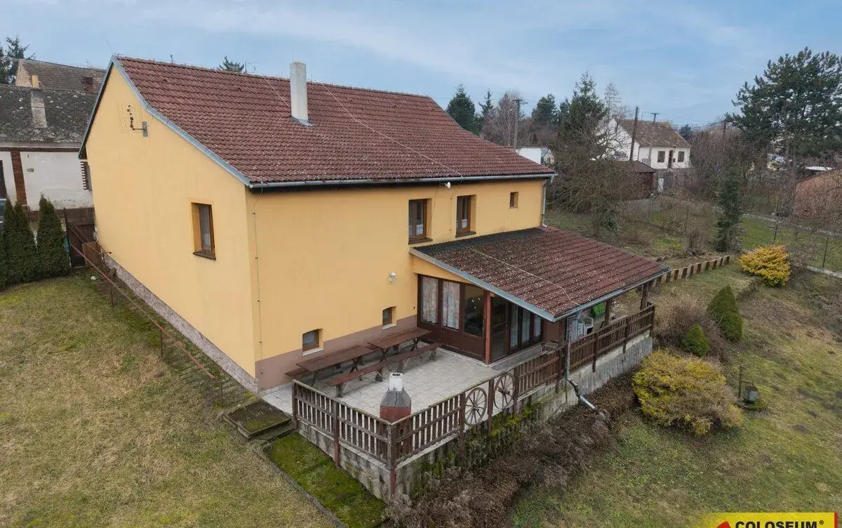 Valtice - Úvaly, penzion 6+2, podnikání, zahrada – komerce