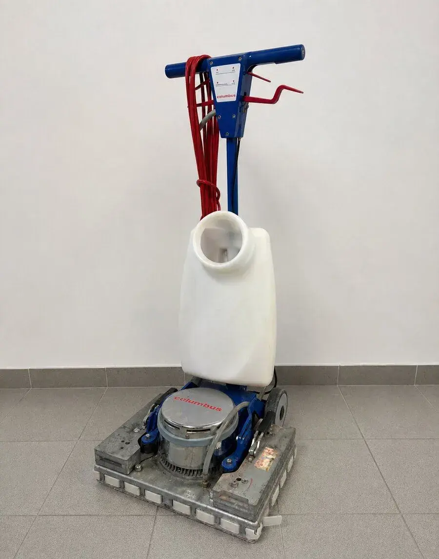 Excentrický čistící stroj Columbus X500S