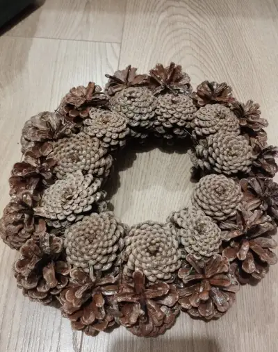 Šiškové věnce 35cm