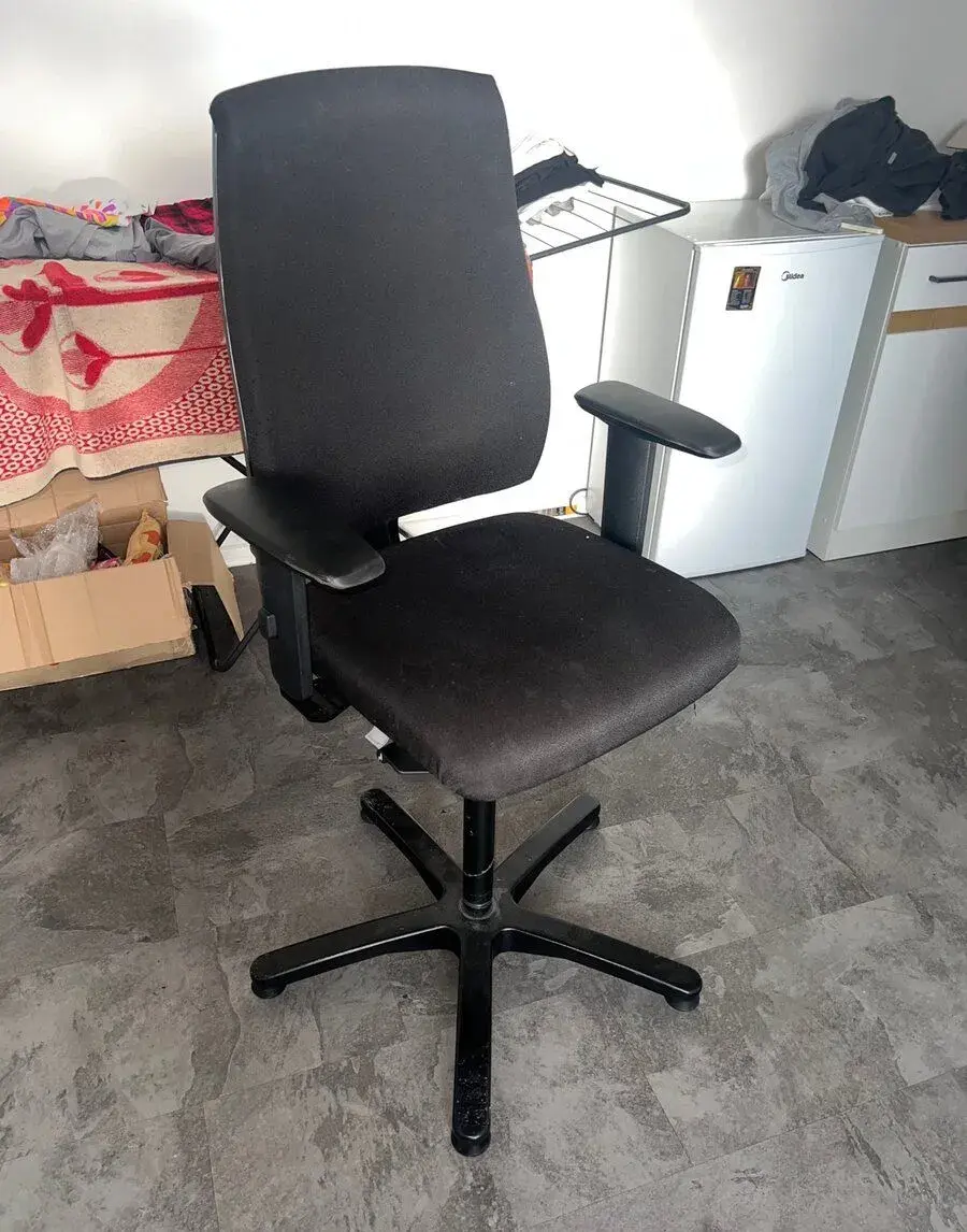 Židle Goal Counterstuhl 195g von Interstuhl