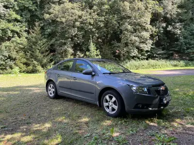 Chevrolet CRUZE – 2011, 200 km