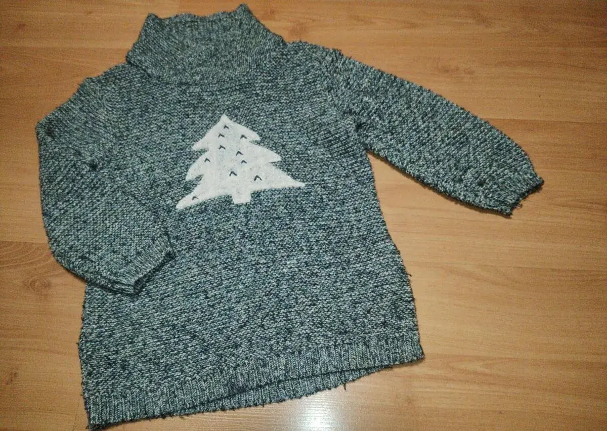 svetr Zara