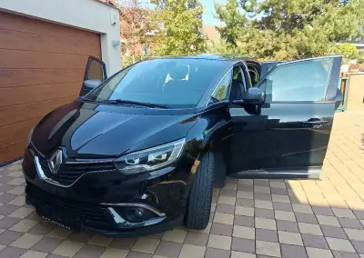 Renault Scénic – 2019, 109 000 km
