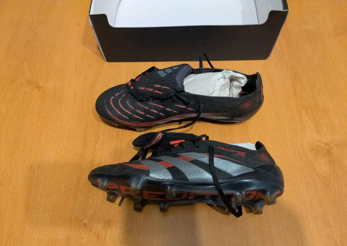 Kopačky Adidas Predator vel. 42