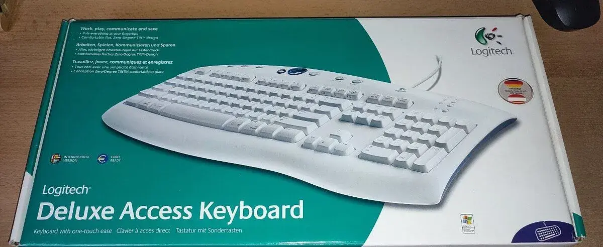 klávesnici Logitech