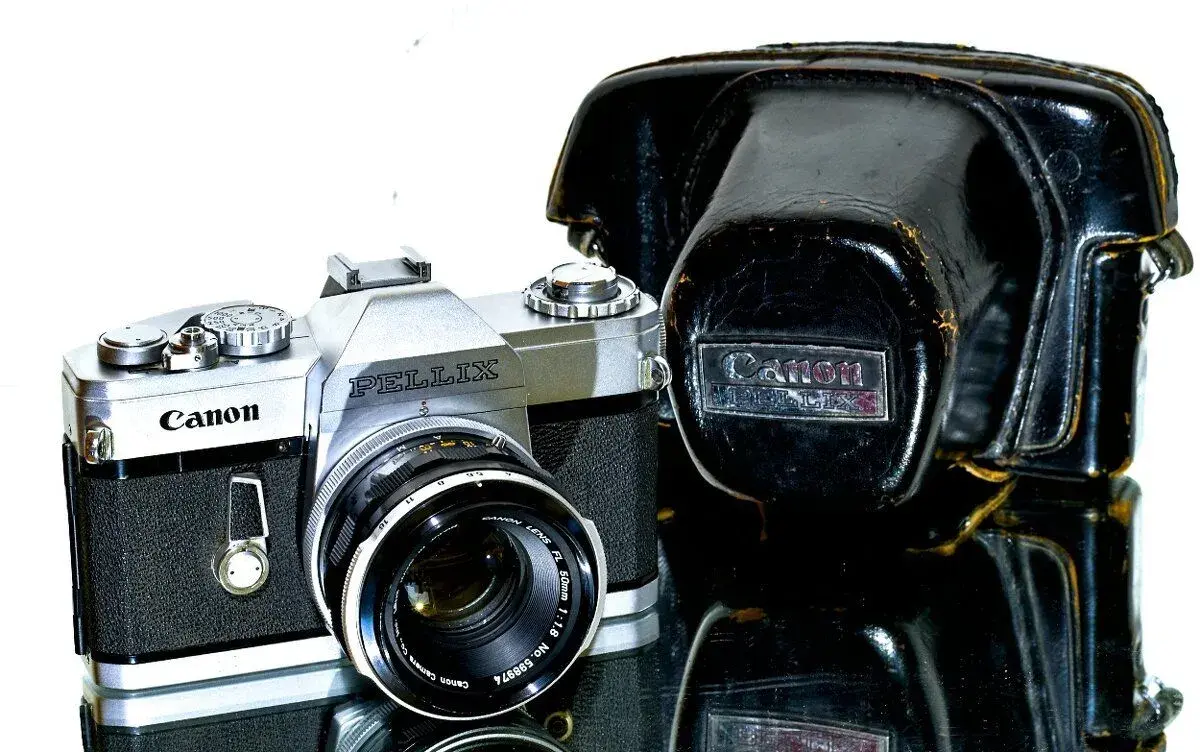 Canon Pelix + Canon FL 1,8/50mm STAV
