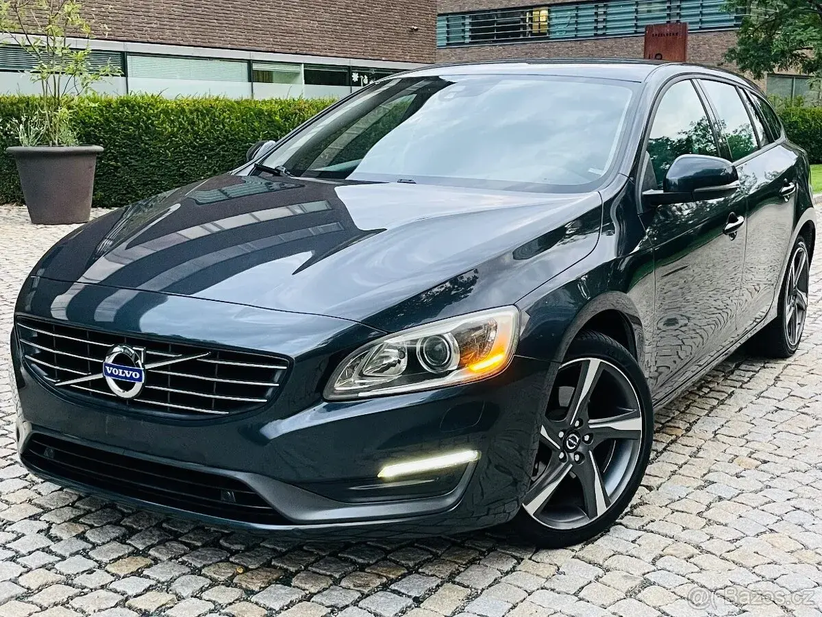 Volvo V60 – 2015, 187 487 km