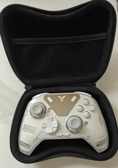 Ovladač Flydigi Apex 4 + case