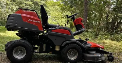 RIDER HUSQVARNA P 524 - PROFESIONÁLNÍ STROJ