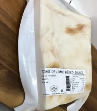 Ibérico vysoké sádlo s kůží.
