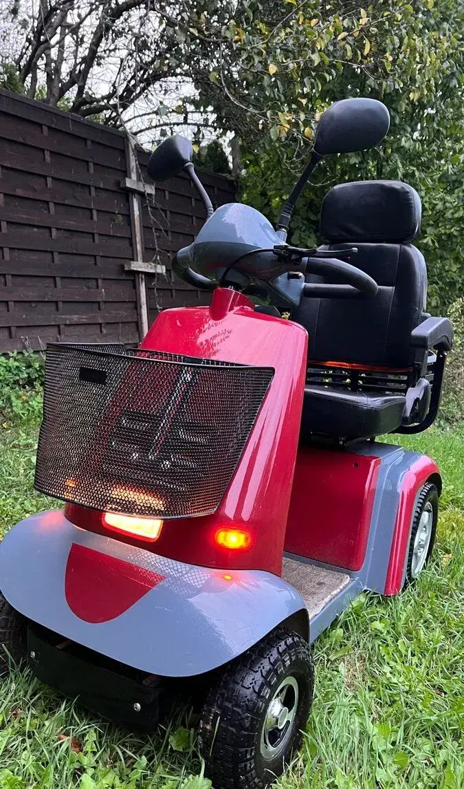 Elektrický skútr pro seniory Trioplan 308A