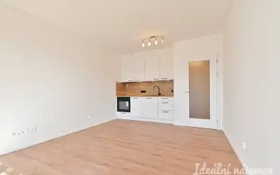 Pronájem novostavby bytu 1+kk - 27,3 m² s balkonem, sklepem