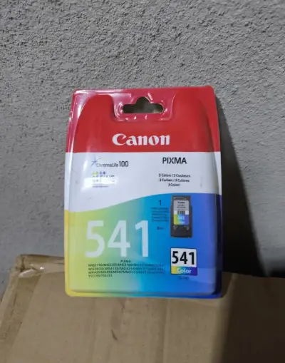 Originální inkoustová náplň Canon CLI-541