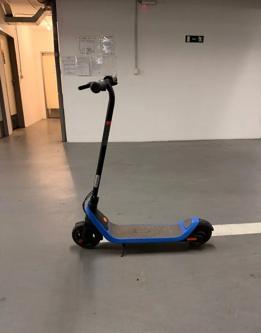 Segway Ninebot eKickScooter C2 Lite – téměř nová