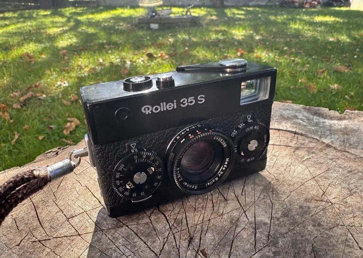 Rollei 35s Černý