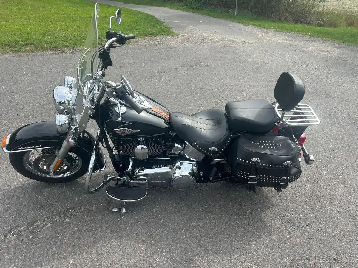 Motorka HARLEY-DAVIDSON, FLSTC SOFTAIL HERITTAGE CLASSIC