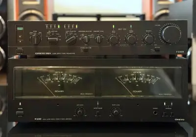 Onkyo Integra předzesilovač + koncový zesilovač