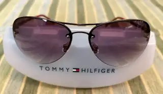 Dámské sluneční brýle Tommy Hilfiger