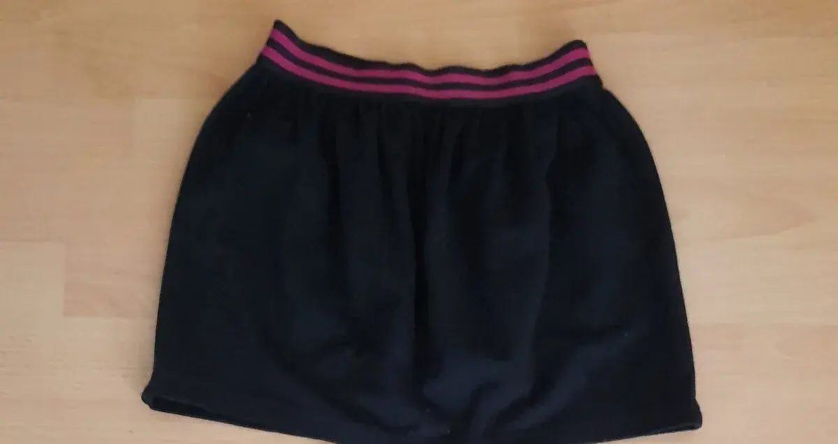 Sukně Kik vel. 10-12 let - nová